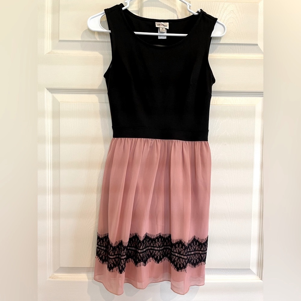 SWEET STORM cutout back dress